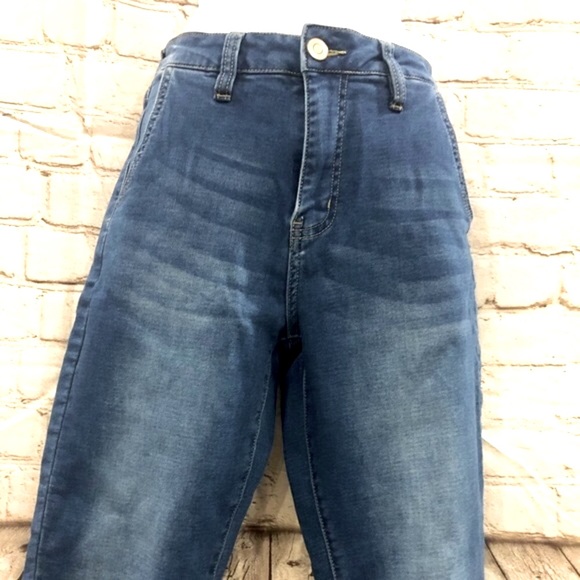 ❤️🔥YMI Kozy Fit Distressed Jeans Jogger Style ❤️🔥Measurements in Photos❤️🔥 - Picture 2 of 14